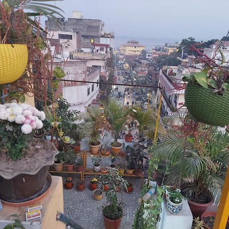 Om Shanthi Paying Guest House Benares Buitenkant foto