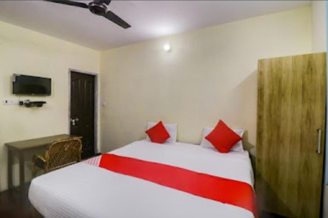 Om Shanthi Paying Guest House Benares Buitenkant foto