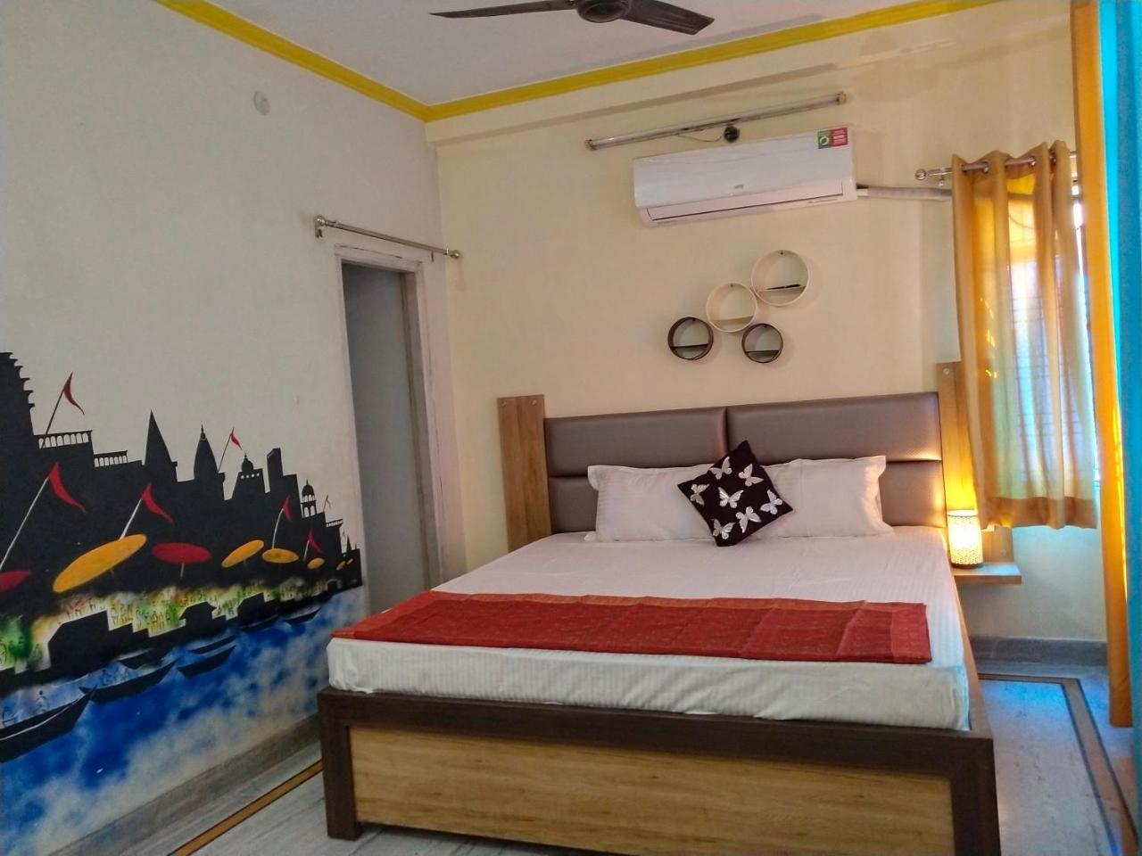 Om Shanthi Paying Guest House Benares Buitenkant foto